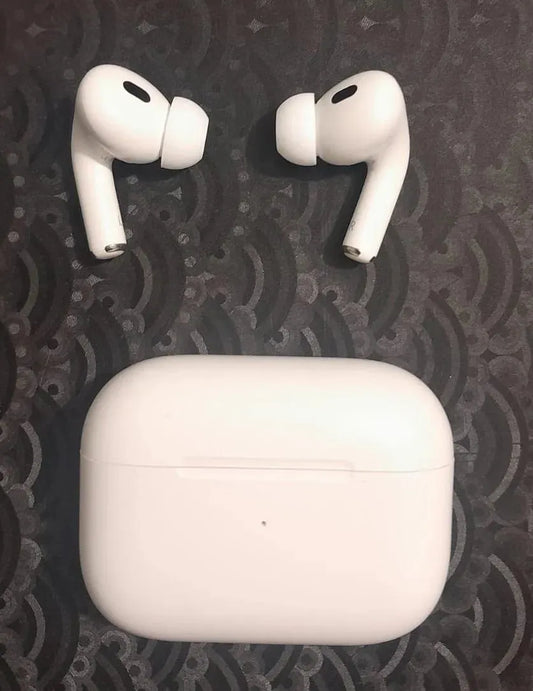 White AirPods Pro (2nd Generation)